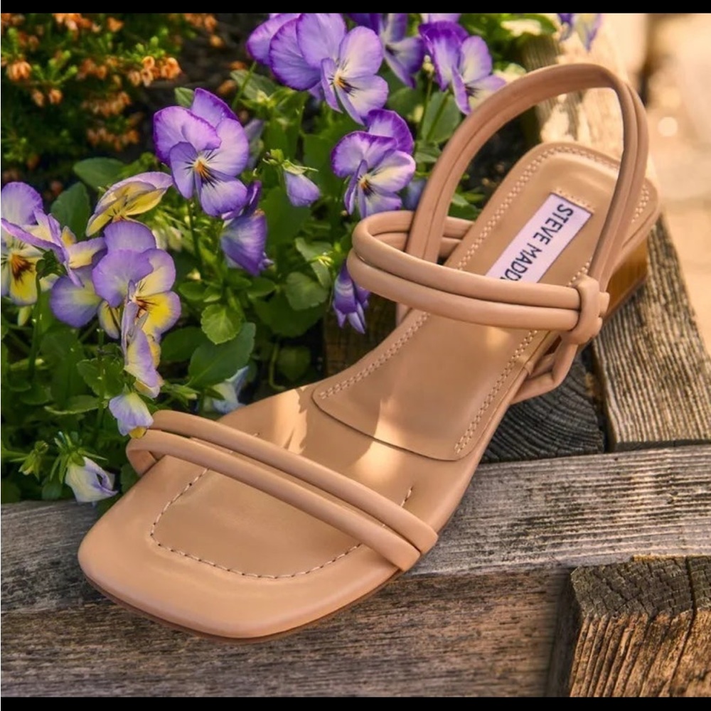Nude Steve Madden Hattie sandals